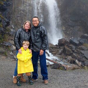 Waiting to Adopt! Poshing toward adoption expenses!